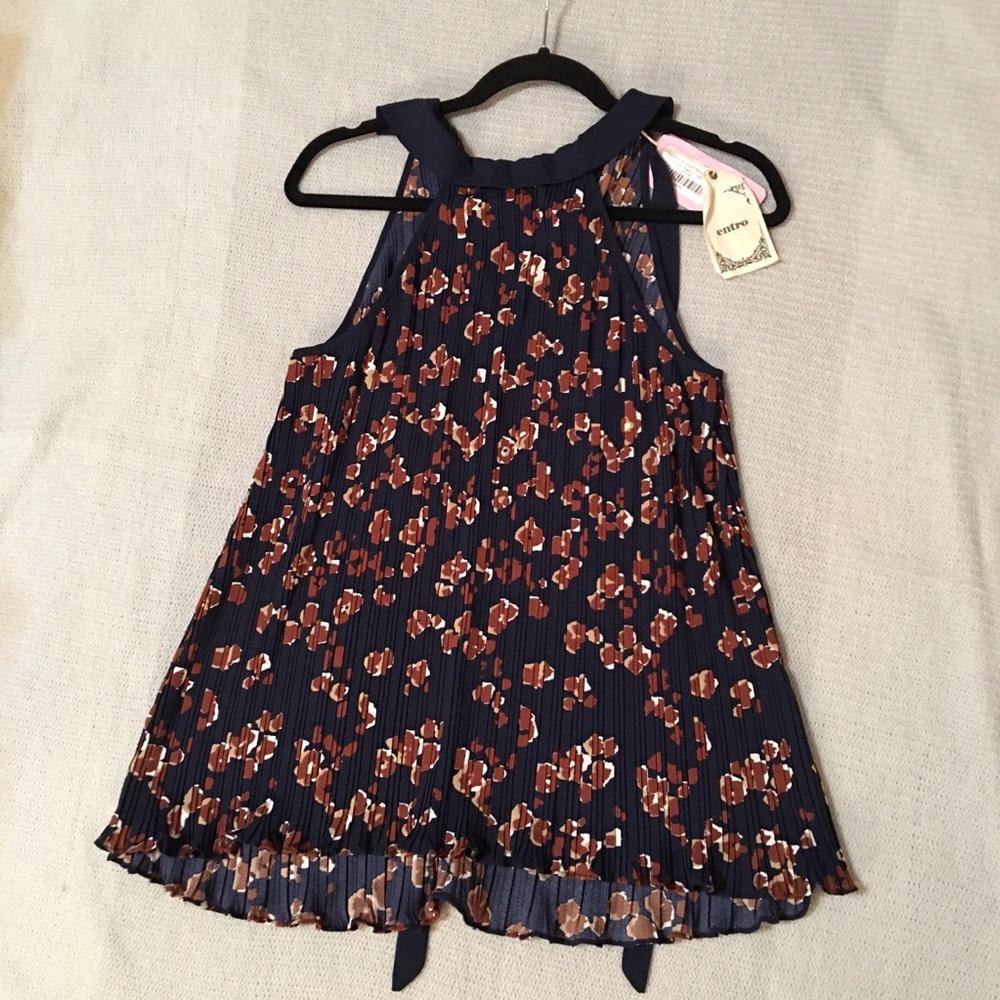 Entro Boutique Sleeveless NWT - Picture 2 of 8